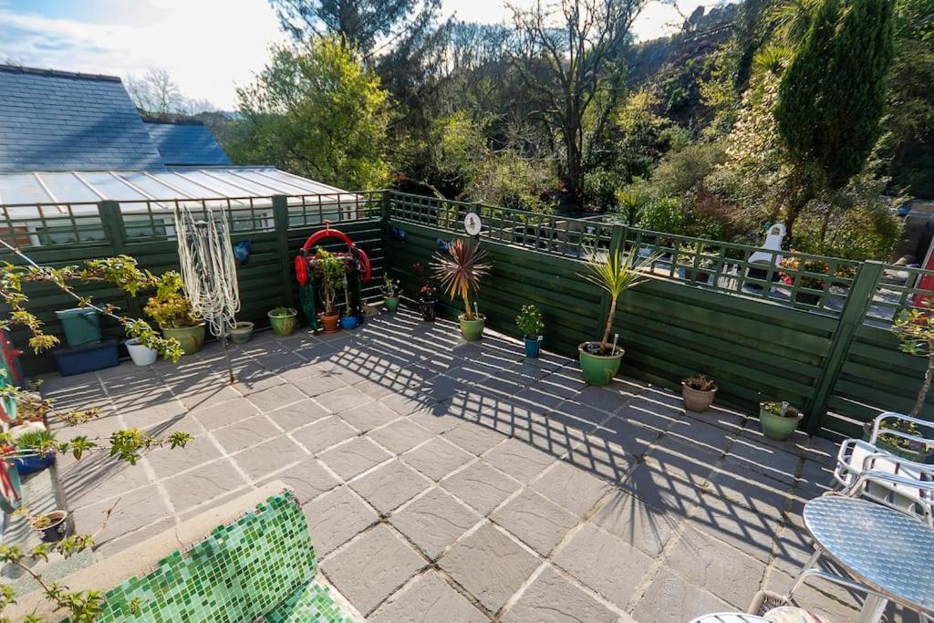 Rosebud Cottage Romantic Cottage For A Couple Фишгард Экстерьер фото